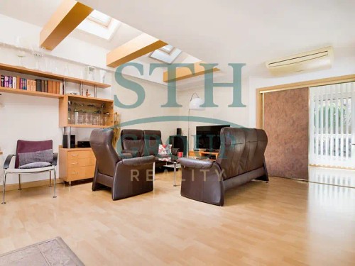 Prodej domu 202 m², pozemek 459 m²