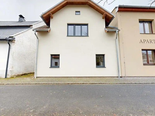 Prodej domu 279 m², pozemek 330 m²