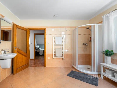 Prodej domu 185 m², pozemek 1343 m²