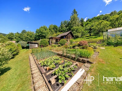 Prodej domu 277 m², pozemek 3924 m²