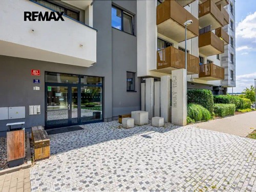 Prodej bytu 1+kk 53 m²