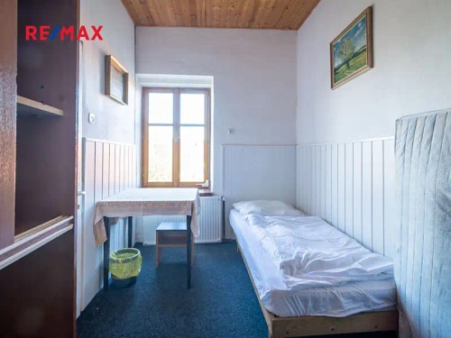 Prodej domu 560 m², pozemek 887 m²