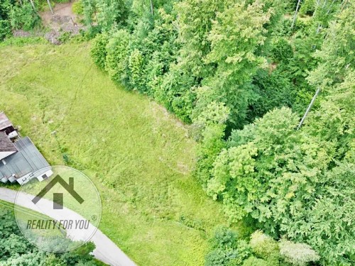 Prodej stavebního pozemku 2000 m²