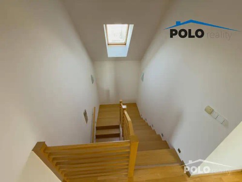 Prodej domu 197 m², pozemek 1169 m²