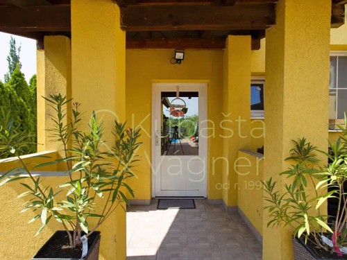 Prodaný dům 140 m², pozemek 983 m²