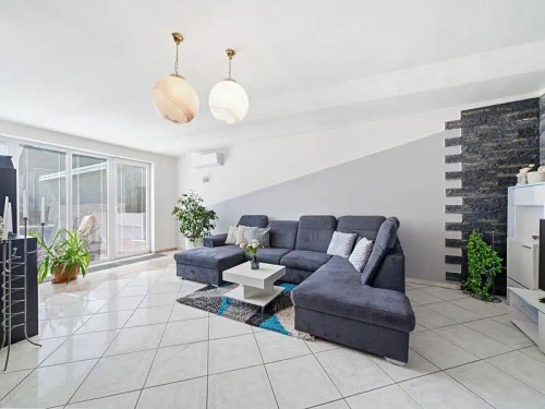 Prodej domu 190 m², pozemek 512 m²