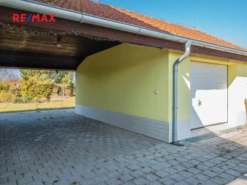 Prodej domu 209 m², pozemek 1446 m²