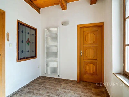 Prodej domu 330 m², pozemek 329 m²