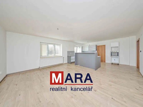 Prodej domu 380 m², pozemek 1417 m²