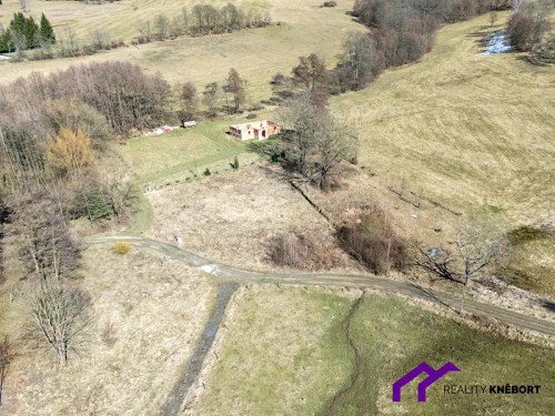 Prodej stavebního pozemku 2278 m²