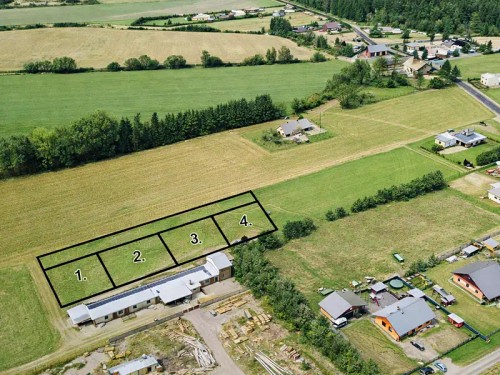 Prodej stavebního pozemku 878 m²