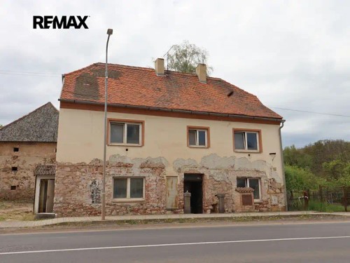 Prodej domu 550 m², pozemek 786 m²