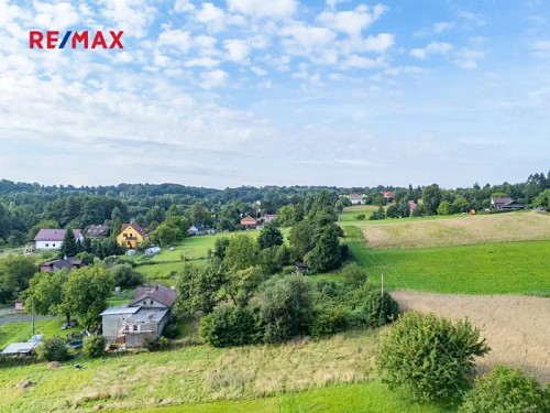 Prodej stavebního pozemku 1228 m²