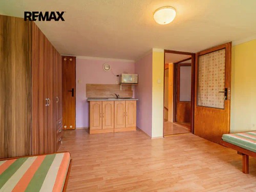 Prodej chalupy 478 m², pozemek 750 m²