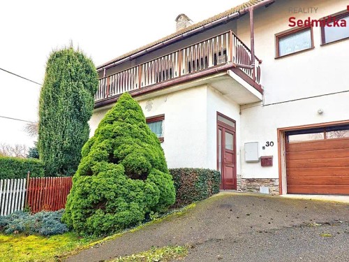 Prodej domu 318 m², pozemek 1300 m²