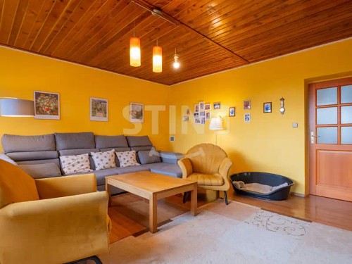 Prodej domu 187 m², pozemek 1135 m²