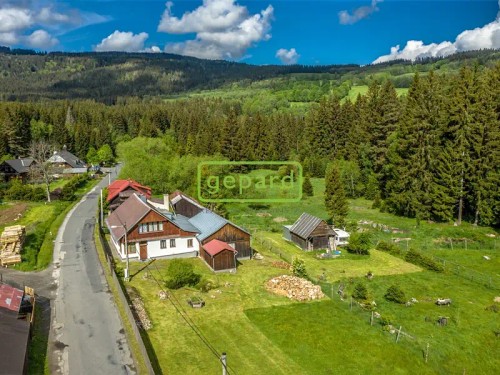 Prodej chalupy 170 m², pozemek 765 m²