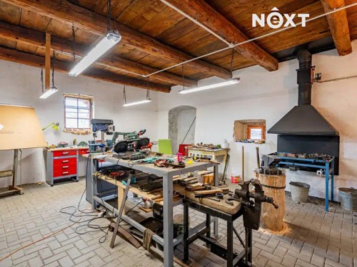 Prodej domu 560 m², pozemek 3596 m²