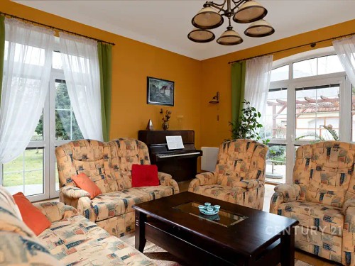 Prodej domu 498 m², pozemek 852 m²