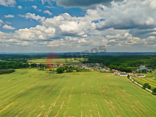 Prodej stavebního pozemku 2376 m²