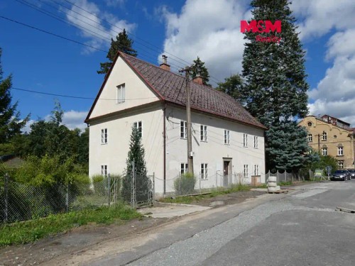 Prodej domu 254 m², pozemek 3284 m²