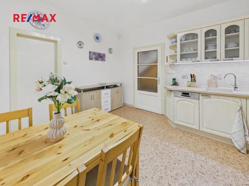 Prodej domu 234 m², pozemek 815 m²