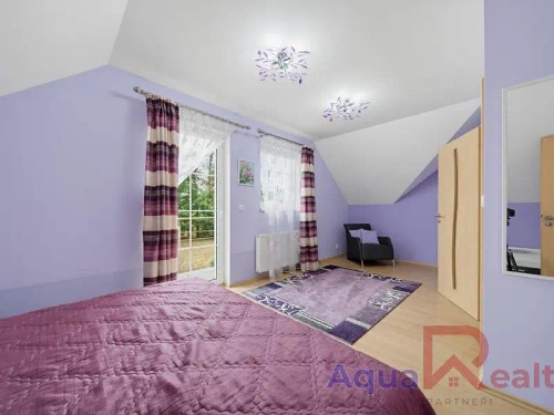 Prodej domu 206 m², pozemek 907 m²