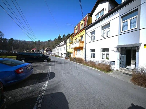 Prodej bytu 4+1 90 m²