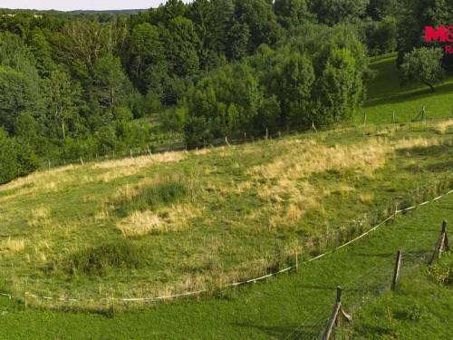 Prodej stavebního pozemku 4450 m²