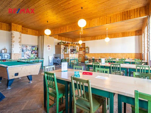 Prodej domu 560 m², pozemek 887 m²