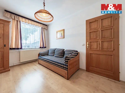 Prodej domu 300 m², pozemek 1340 m²