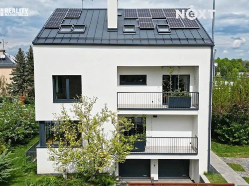 Prodej vily 420 m², pozemek 797 m²