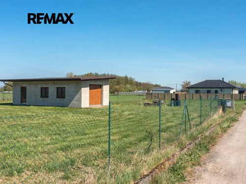 Prodej stavebního pozemku 961 m²