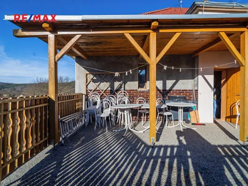 Prodej domu 560 m², pozemek 887 m²