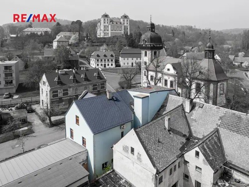 Prodej domu 688 m², pozemek 287 m²