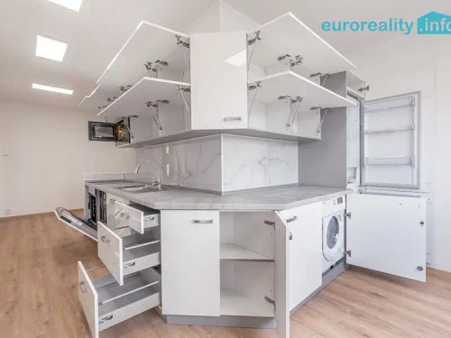 Prodej bytu 3+1 64 m²