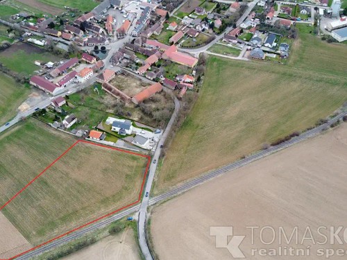 Prodej stavebního pozemku 9294 m²