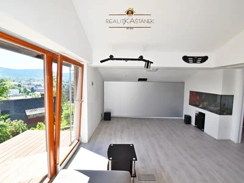 Prodej domu 249 m², pozemek 627 m²
