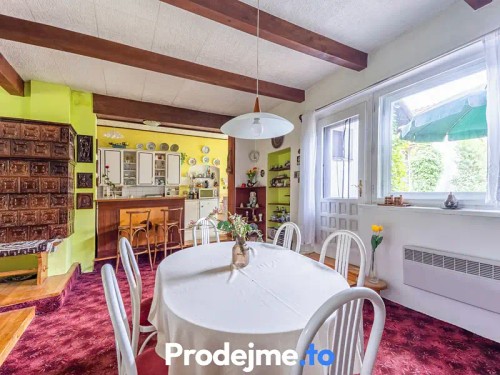 Prodej domu 214 m², pozemek 5225 m²