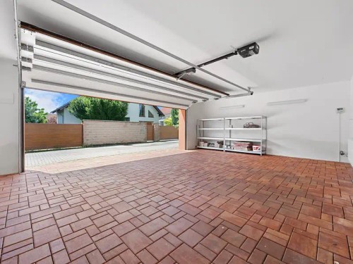 Prodej domu 277 m², pozemek 738 m²