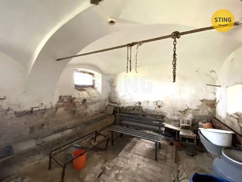 Prodej domu 300 m², pozemek 8694 m²