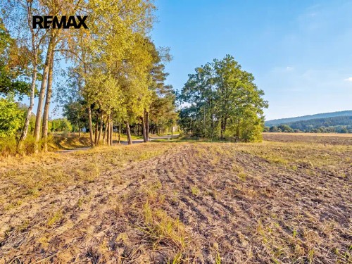 Prodej stavebního pozemku 4011 m²