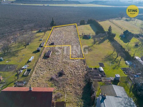 Prodej stavebního pozemku 828 m²