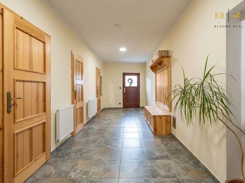 Prodej domu 137 m², pozemek 975 m²