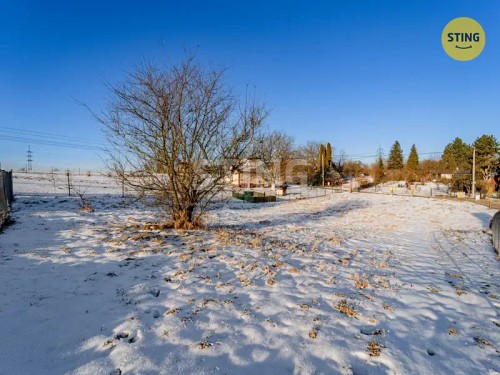 Prodej stavebního pozemku 1006 m²