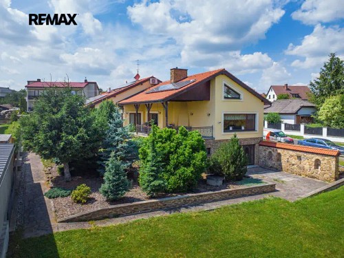 Prodej domu 570 m², pozemek 1464 m²