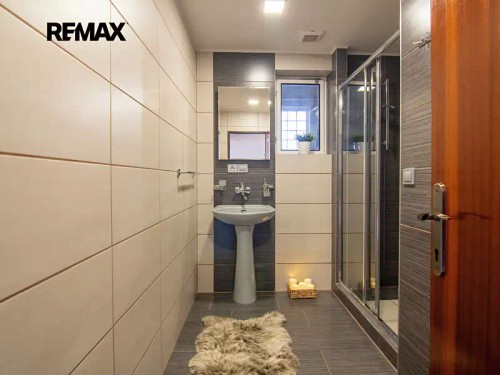 Prodej domu 225 m², pozemek 780 m²