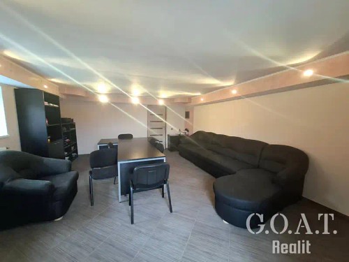 Prodej domu 249 m², pozemek 991 m²