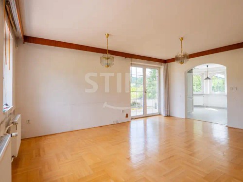 Prodej domu 334 m², pozemek 2658 m²