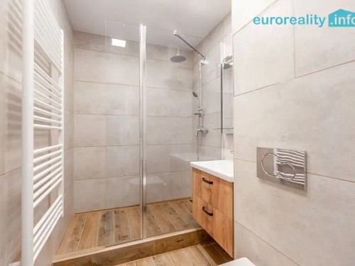 Prodej bytu 3+1 64 m²